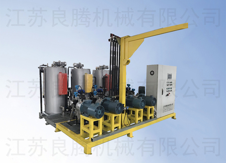 雙密度四組份高壓發泡機